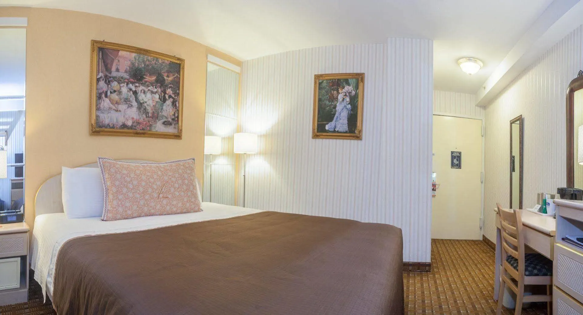 Flushing Central Hotel 88 New York